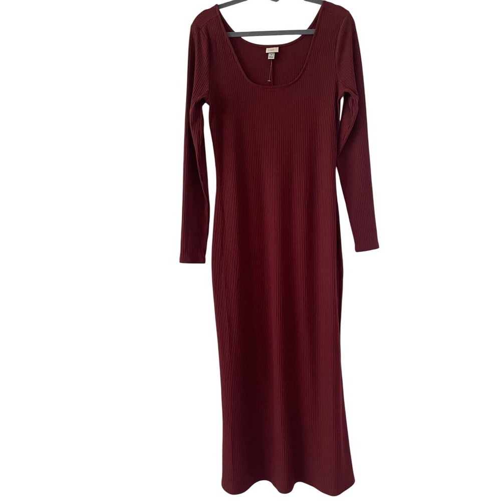 A New‎ Day Burgandy Ribbed Fitted Maxi Dress M NWOT